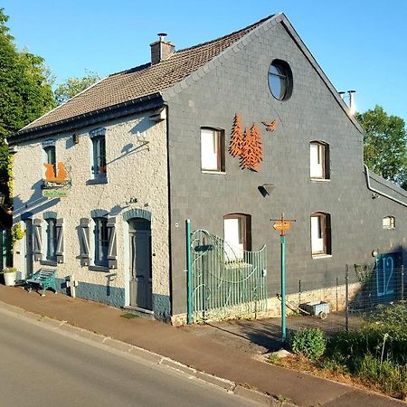 Apartamento Aux Deux Amis Stavelot Exterior foto