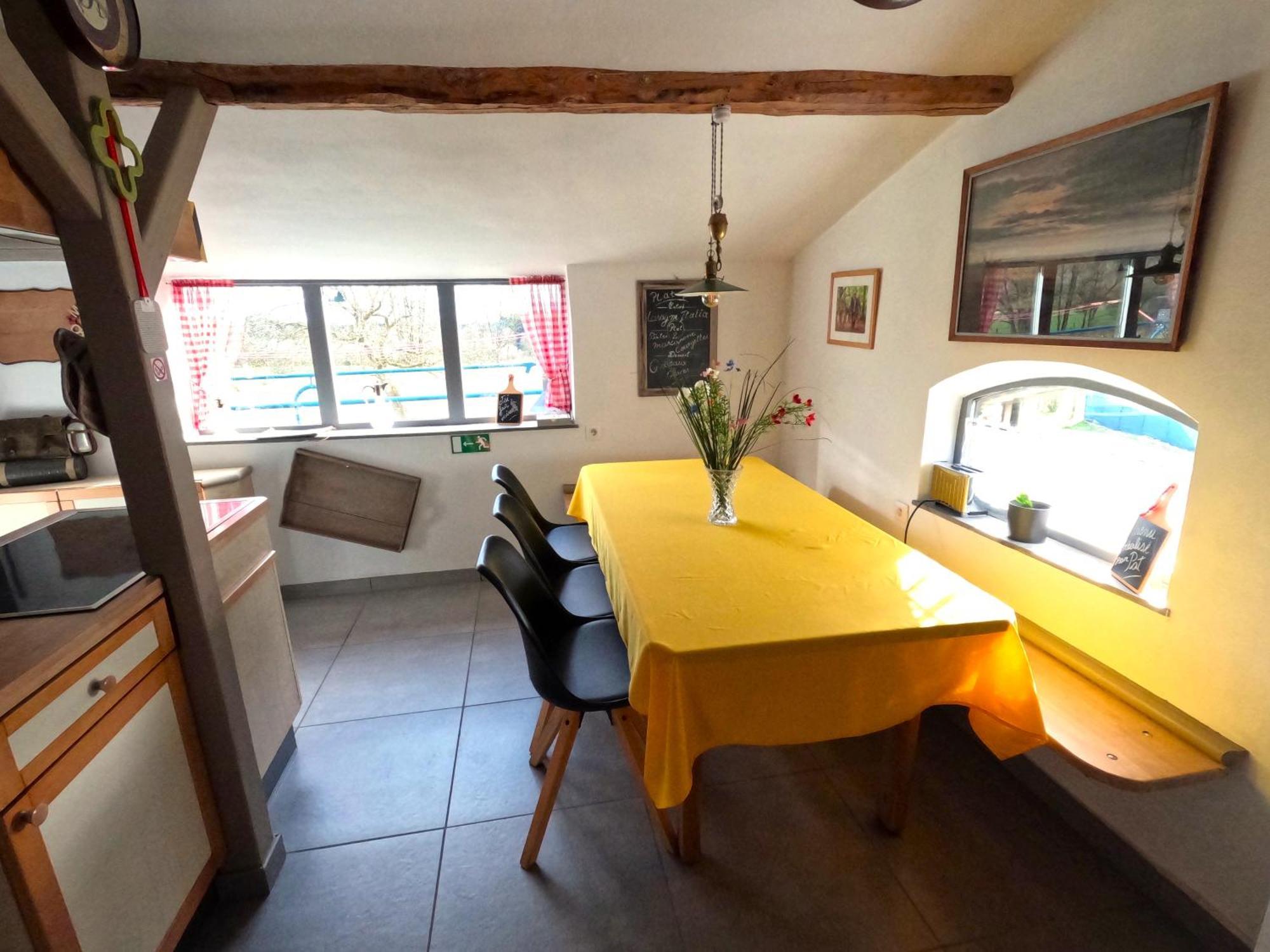 Apartamento Aux Deux Amis Stavelot Exterior foto